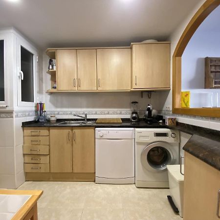 R123 Apartamento En La Planta Baja Con Piscina Cerca De La Playa Calafell Eksteriør bilde
