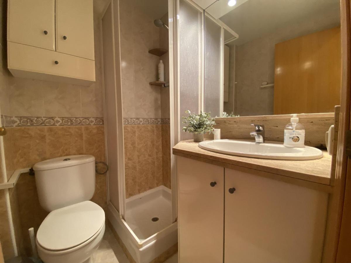 R123 Apartamento En La Planta Baja Con Piscina Cerca De La Playa Calafell Eksteriør bilde